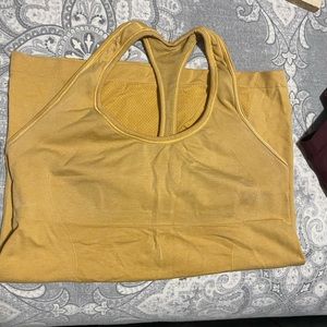 Lululemon Tank Size 6